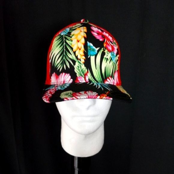fashionwise Accessories - Flower Meshback Trucker Hat